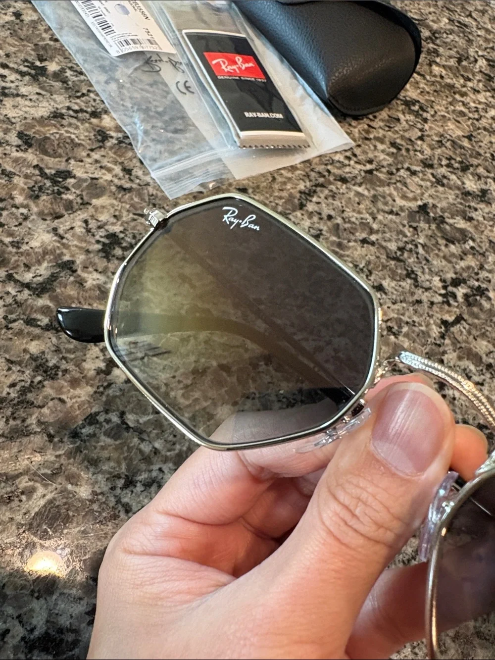 NWT Ray-Ban Women’s Octagonal Gradient Grey Lenses Octagonal Sunglasses